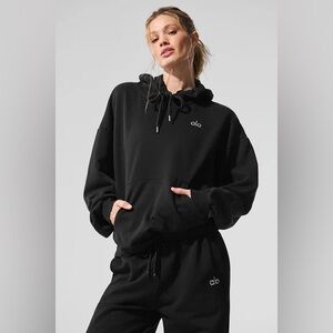 ALO YOGA Accolade Women's Black Pullover Hoodie